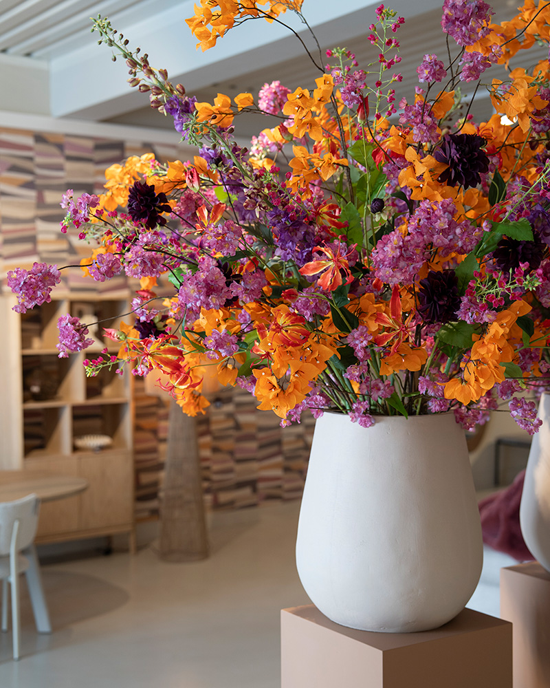 Isaa_showroom SS25_2